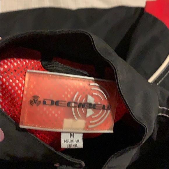 Jacket - Picture 3 of 9